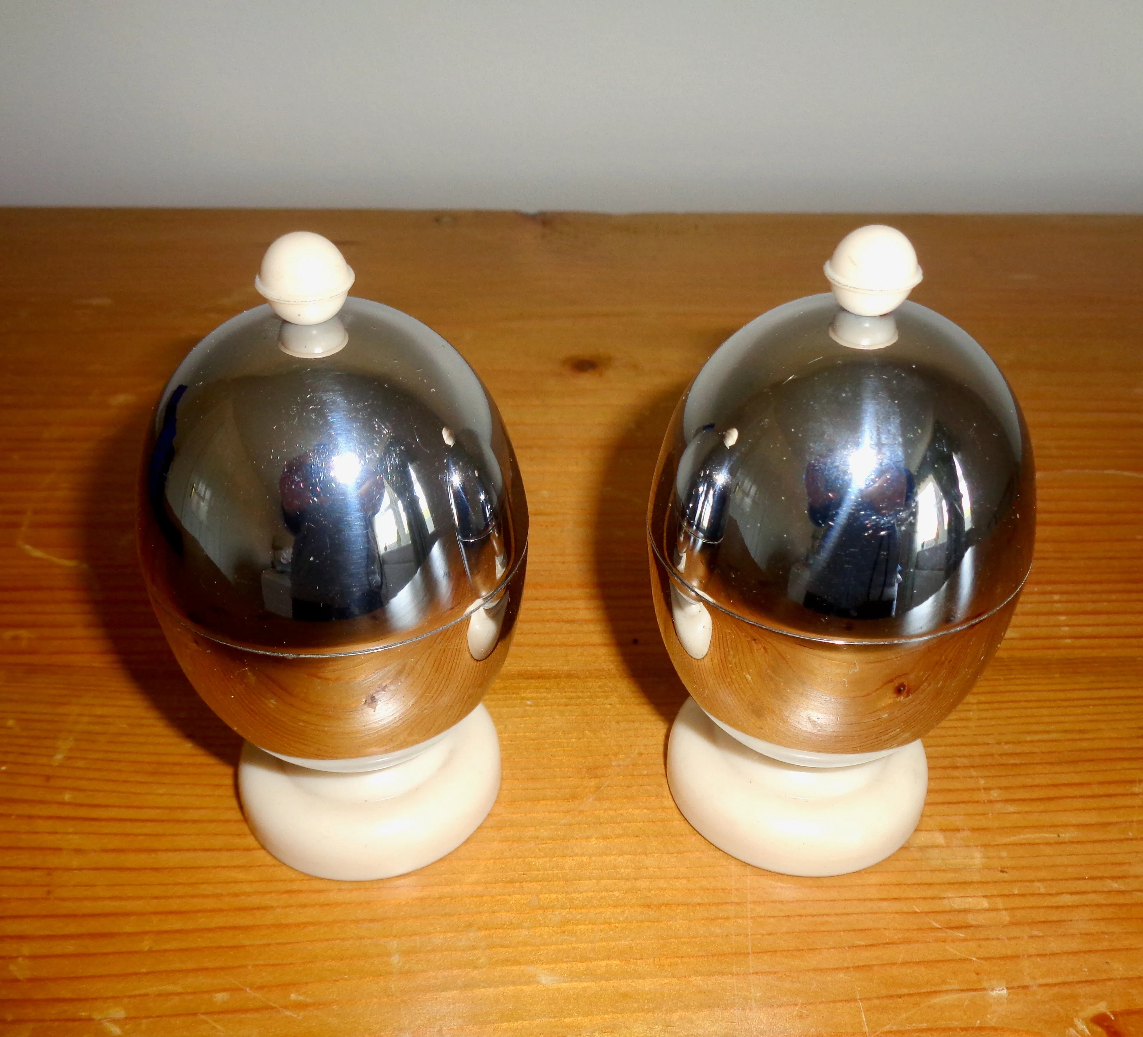 1940s Vintage Kosy Kraft Insulated Egg Cups Boxed Pair