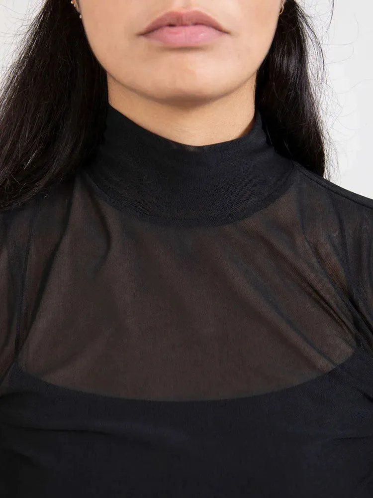 CC Heart Eve Mesh Turtleneck Black