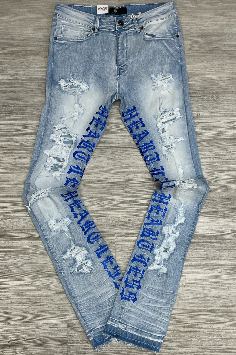 Focus - heartless stack denim jeans (light wash)