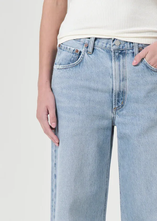 Force Low Curve Jean