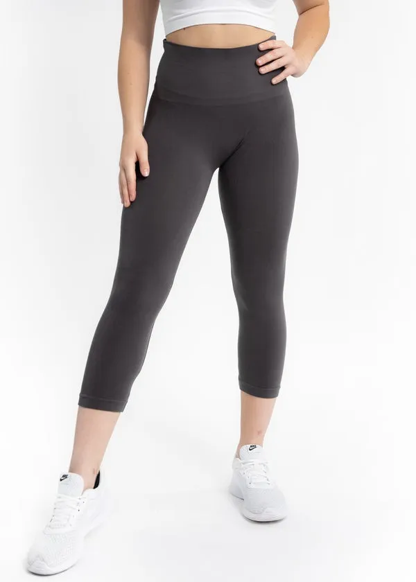 HIGH-WAIST CROPPED LEGGINGS