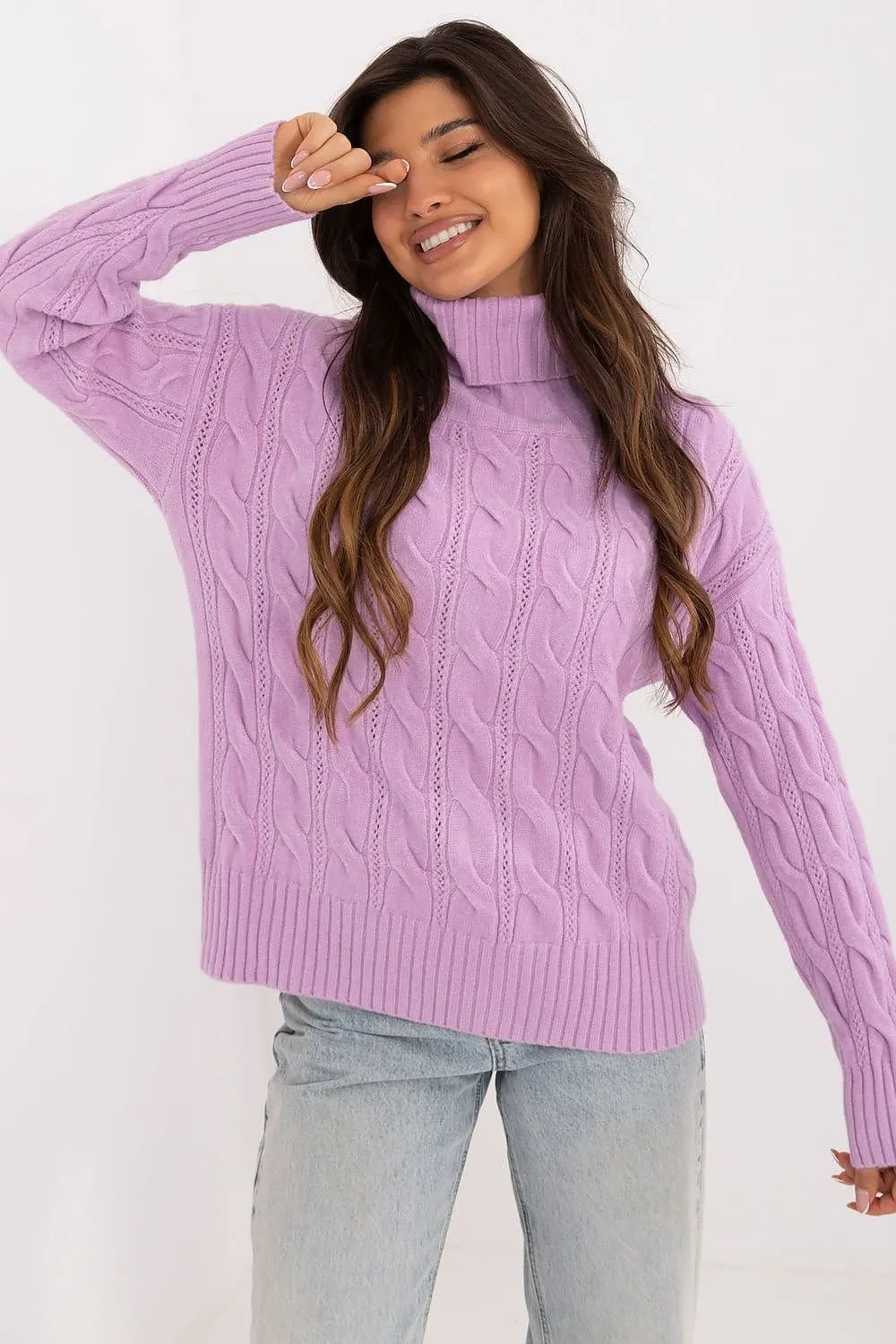 TEEK - Knitted Textured Turtleneck