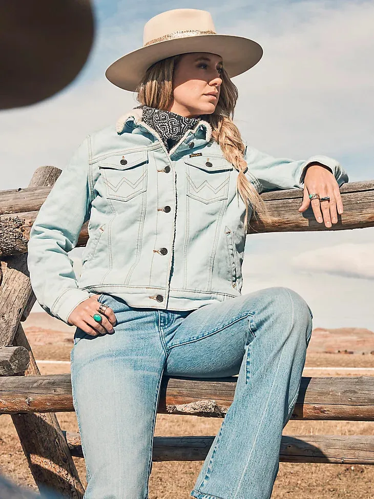 Women's WRANGLER RETRO® 112317322 Sherpa Lined Western Denim Jacket In Bleached Denim  *CLOSEOUT*